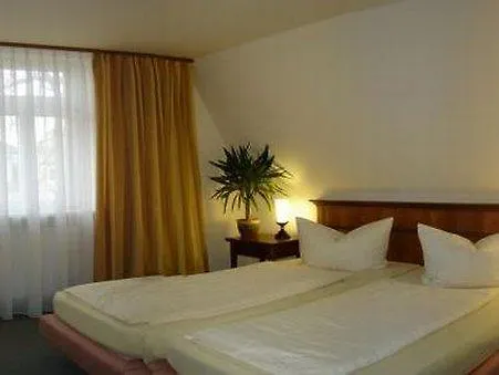 Hotel & Restaurant Lindenhof Dresden